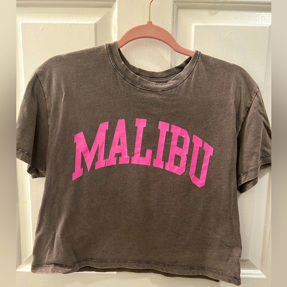 Size Small Cropped T-shirt